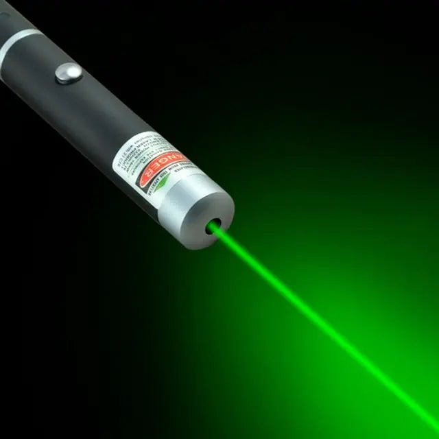 Ultra-bright high-power laser pointer, designed for powerful beams and maximum visibility